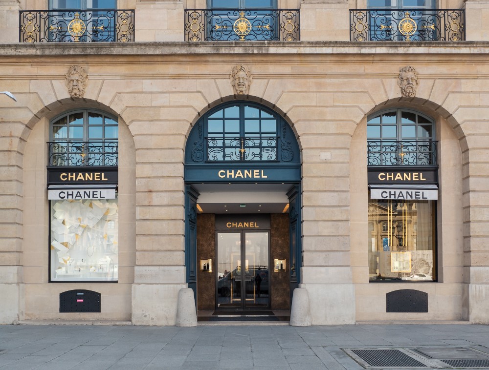 biggest chanel store in the world