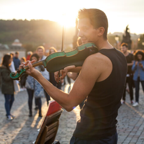 Street music band performing on famous Charles bridge in Prague, Czech Republic. (Photo: istockphoto)