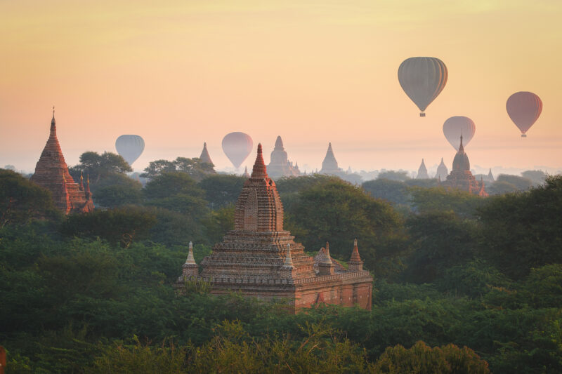Colorful hot air balloons flying over Bagan. (Photo: iStockphoto)
