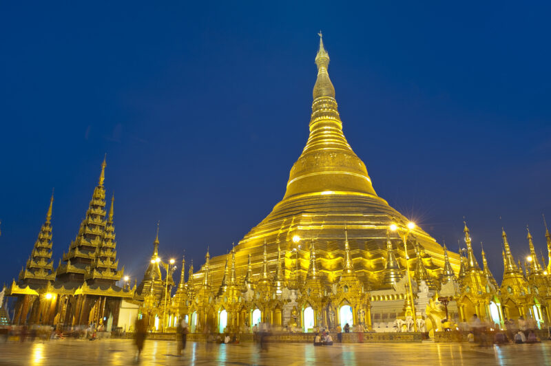 Shwedagon Pagoda at night (Photo: iStockphoto)