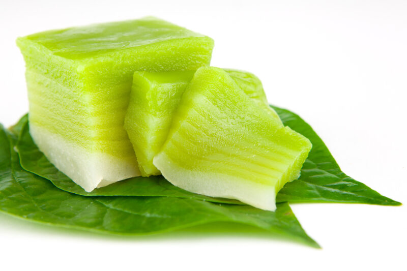 Kanom Chan, green color is made from pandan leaf (Photo: iStockphoto)