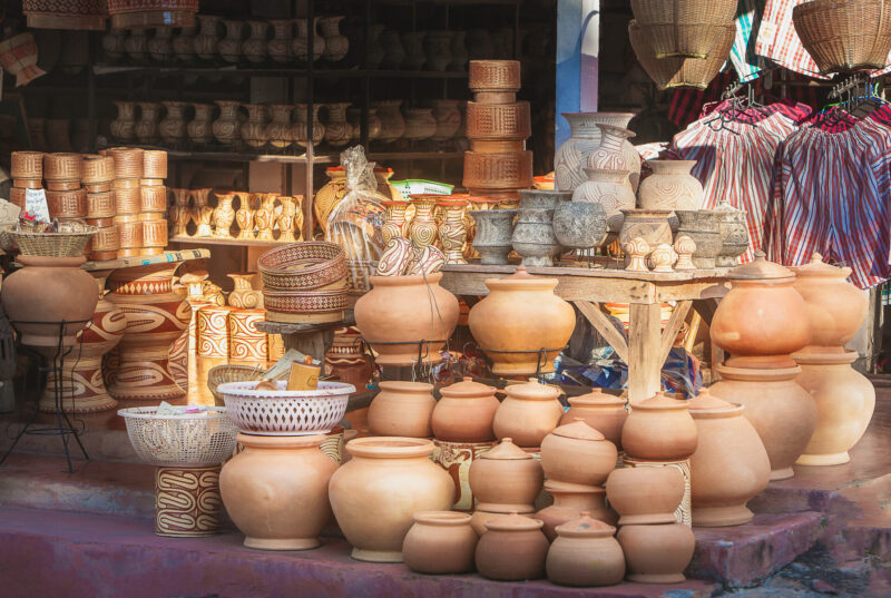 Handicrafts in Ban Chiang Community Tourism (Photo: iStockphoto)