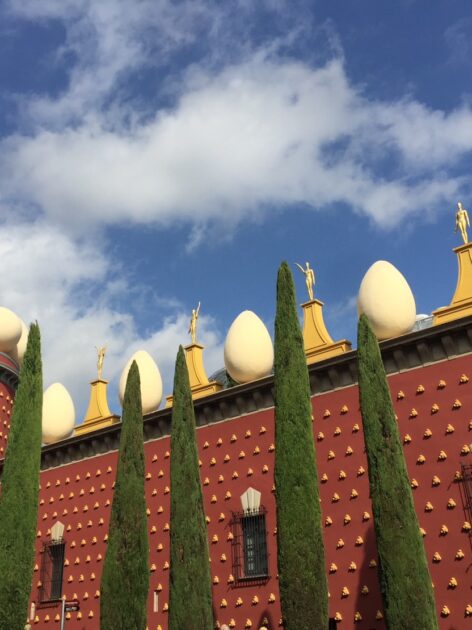 The walls of Dalí Theatre and Museum (Photo Credit: Anya C.)