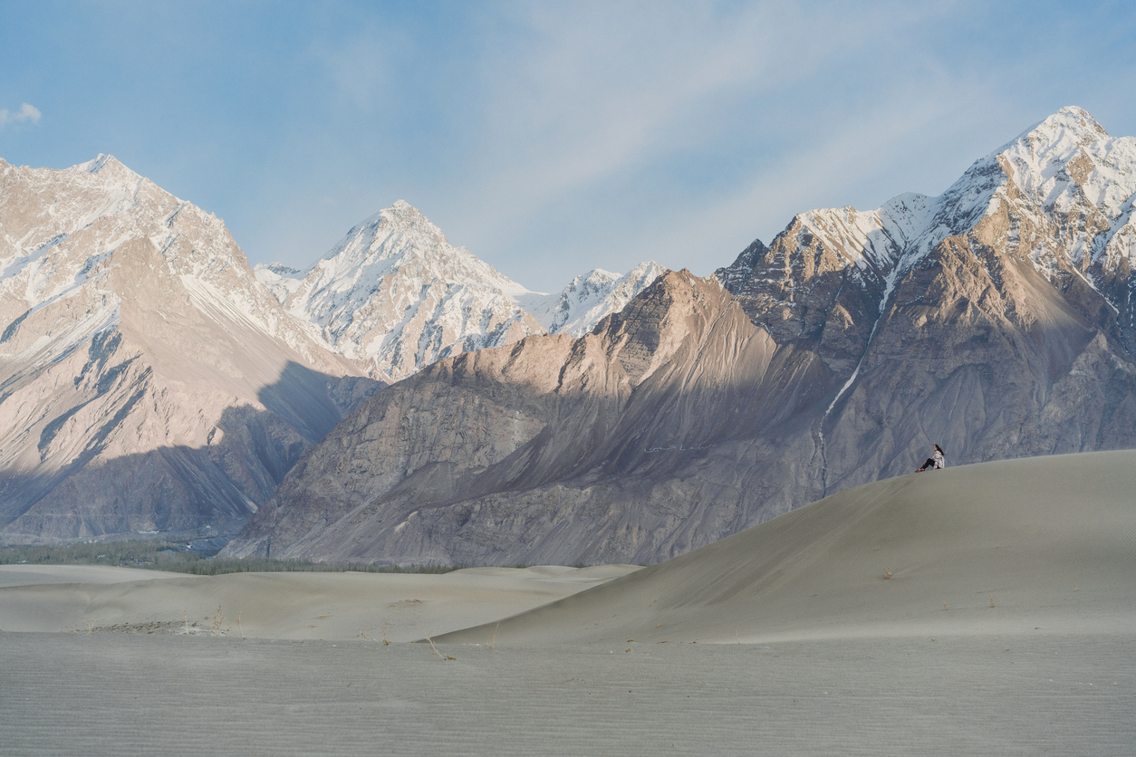 Katpana Desert (Photo Credit: iStockphoto)