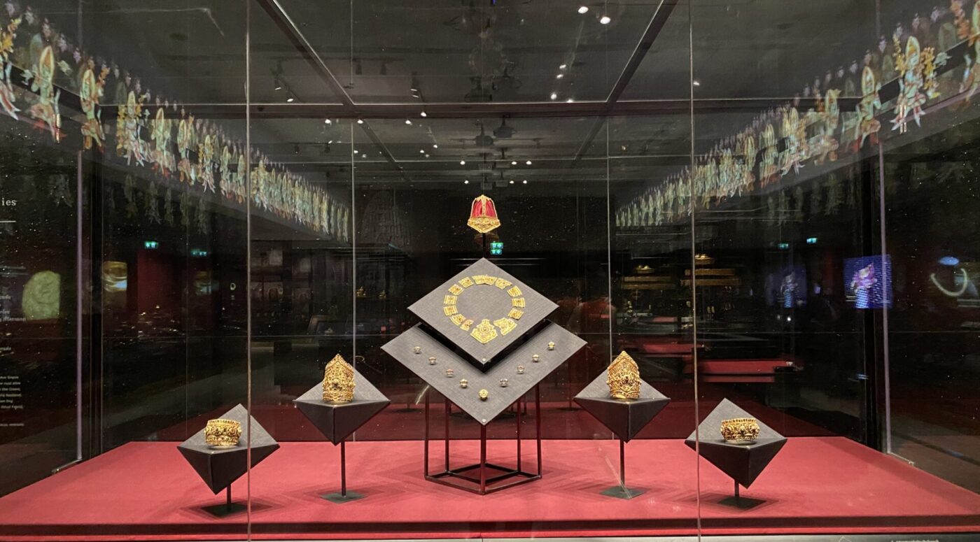 Gold artefacts in the Ayutthaya Gold Treasure Exhibition (Photo Credit: Anya C.)