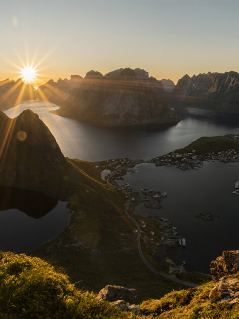 Midnight sun magic (Photo Credit: iStockphoto)