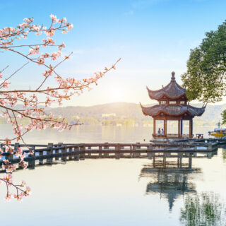 Xihu Lake (Photo Credit: iStockphoto)