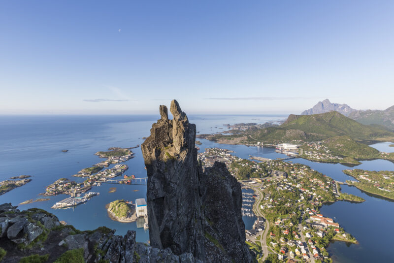 ยอดเขา Svolværgeita (เครดิตรูปภาพ: iStockphoto)