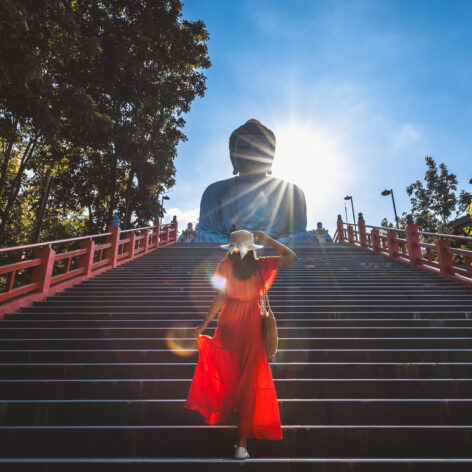 พระใหญ่ไดบุตสึ แลนด์มาร์กแห่งใหม่ของลำปาง (เครดิตรูปภาพ: iStockphoto)