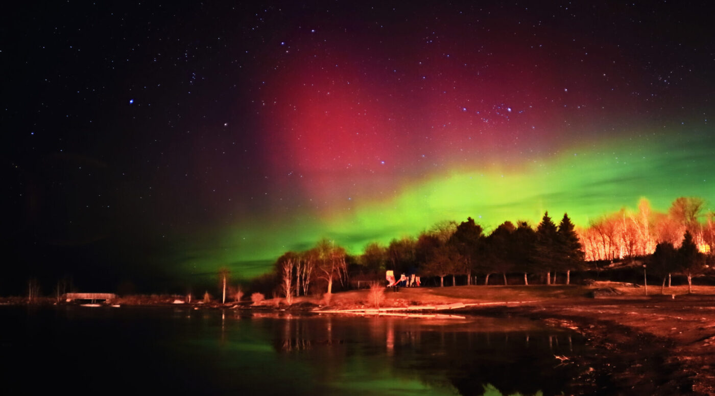 Southern lights in Tasmania (Photo Credit: iStockphoto)