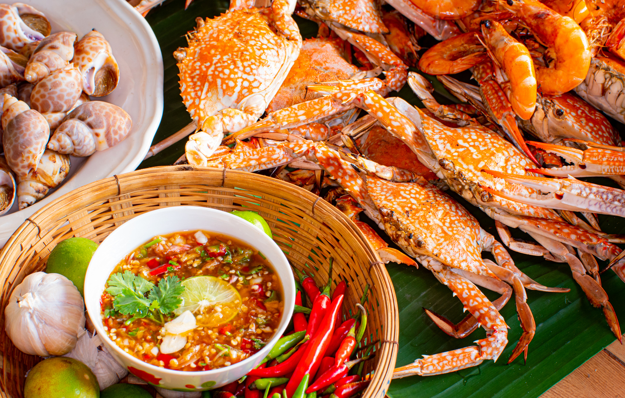 Fresh seafood with spicy dip (Photo Credit: iStockphoto)