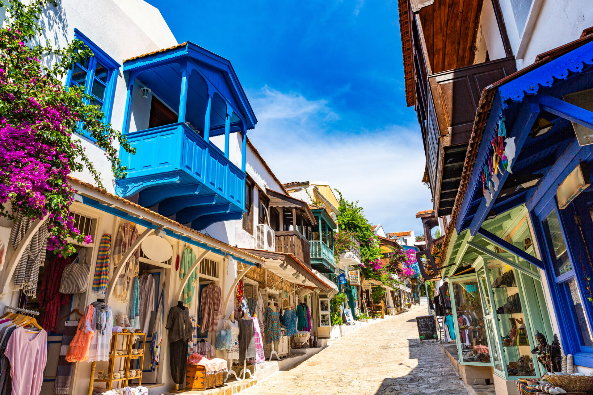 Souvenir shops in the old town (Photo Credit: iStockphoto)