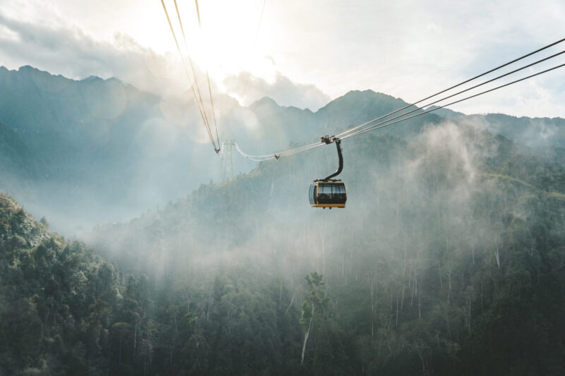 As you make your way to Fansipan, witness majestic natural views of the valley (Photo Credit: iStockphoto)