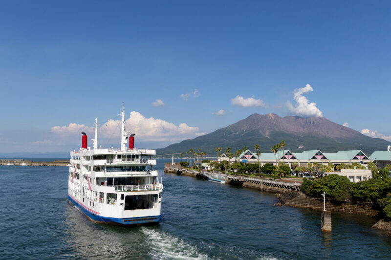 เรือเฟอร์รี่สำหรับข้ามไปยังซากุระจิมะ (เครดิตรูปภาพ: iStockphoto)