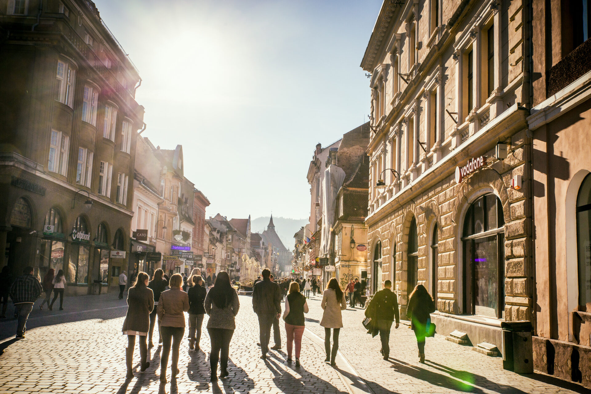 Let's go to Romania, the jewel of Eastern Europe and the land of the