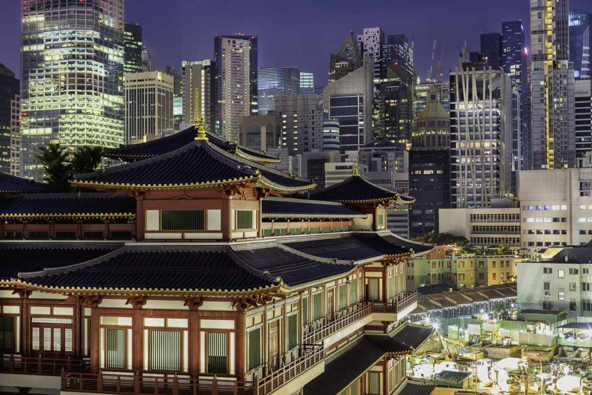 Buddha Tooth Relic Temple (Photo Credit: iStockphoto)