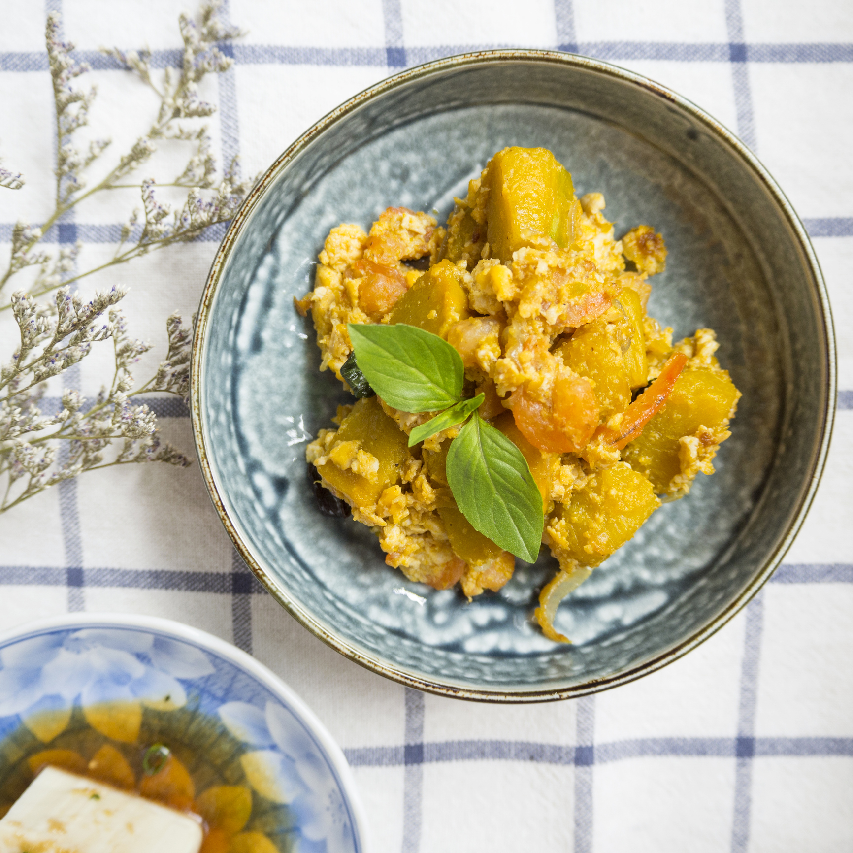 Pumpkin Stir-Fried with Eggs (Photo Credit: iStockphoto)