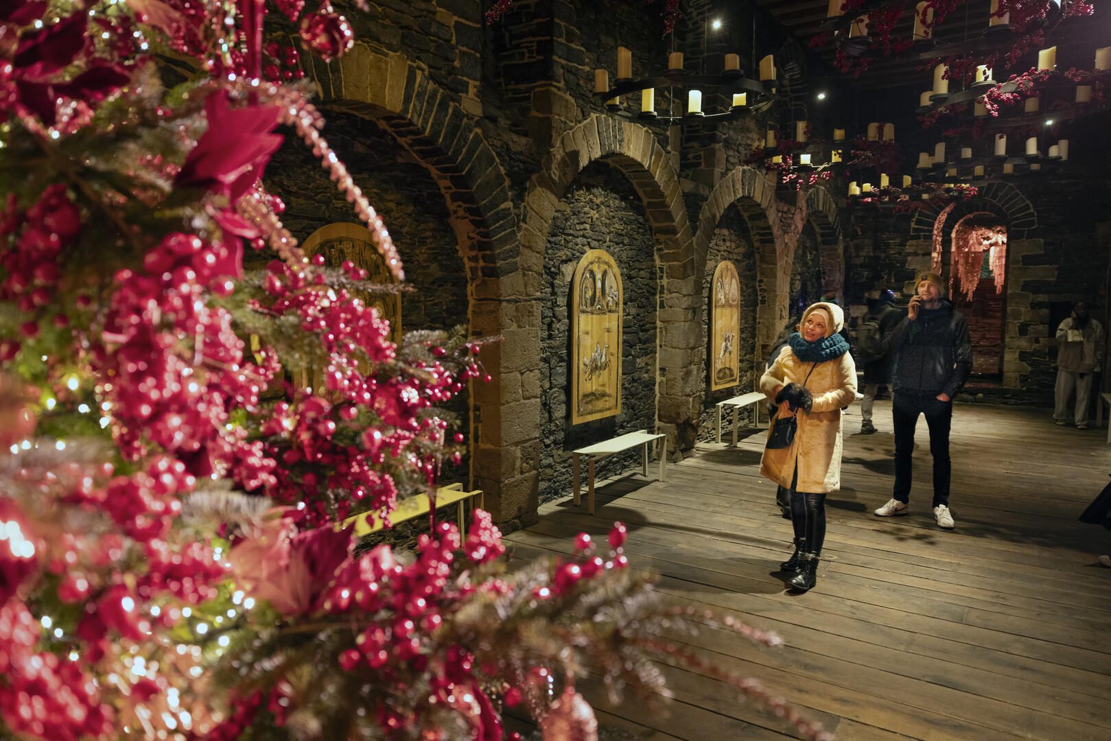 Christmas atmosphere of the Castle of the Counts. (Photo Credit: visit.gent - Jan Matthys)