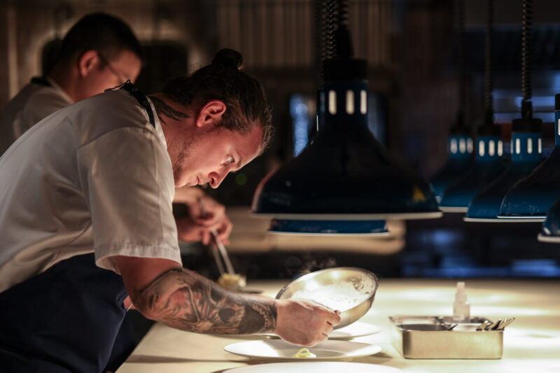 Chef Aleš Donát Forbord on board