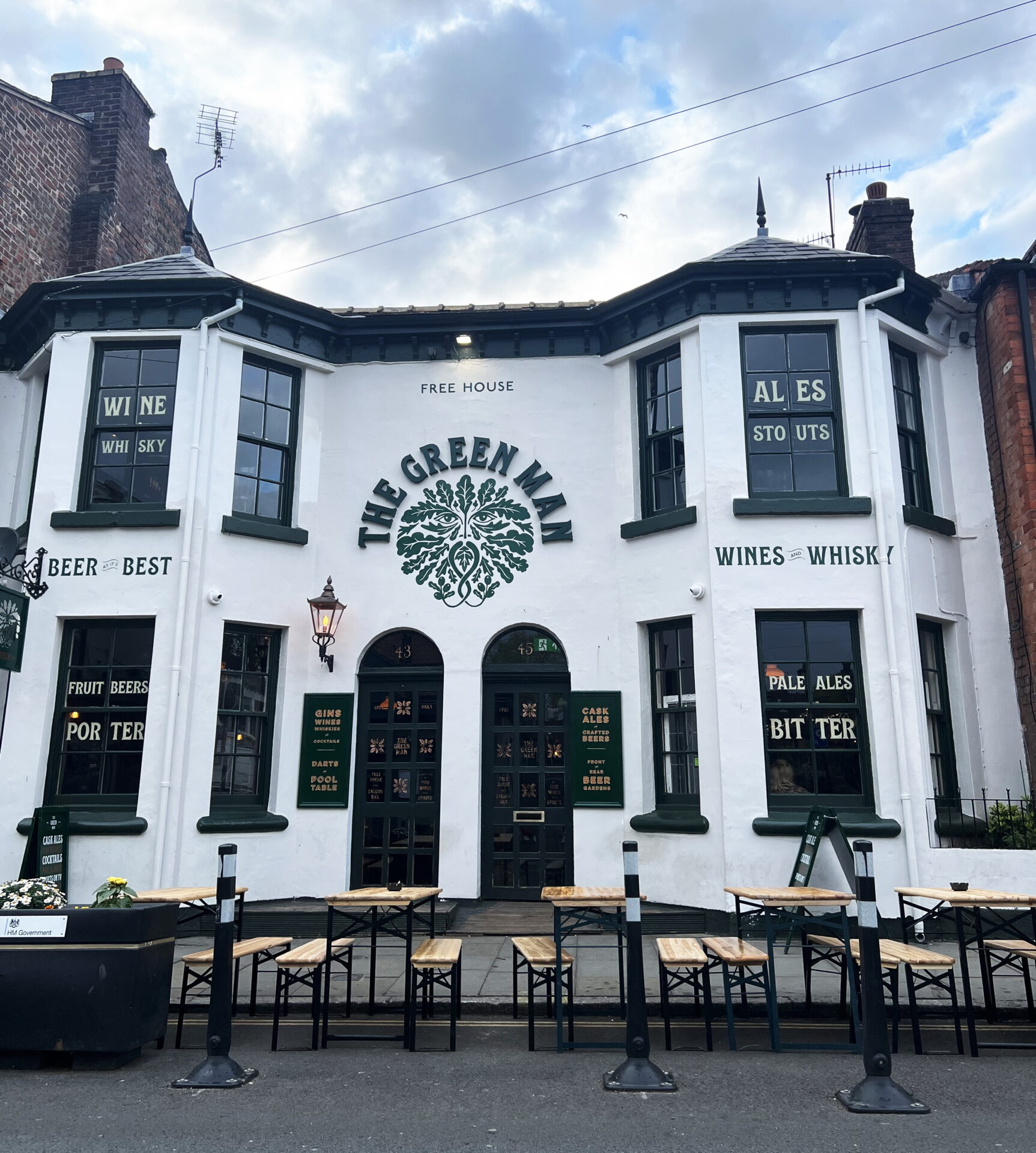 A Bar in Lark Lane
