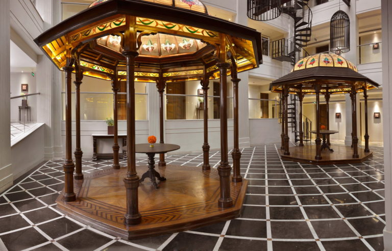 It’s the first luxury hotel of Asia, build & launched in 1840, by David Wilson under the support of the-then British Governor General, Lord Auckland.