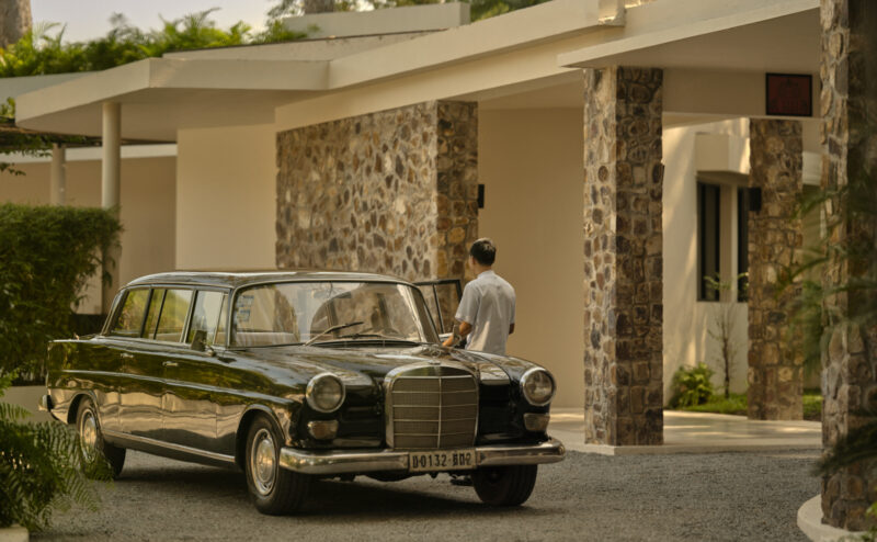 An iconic limo service at the hotel.