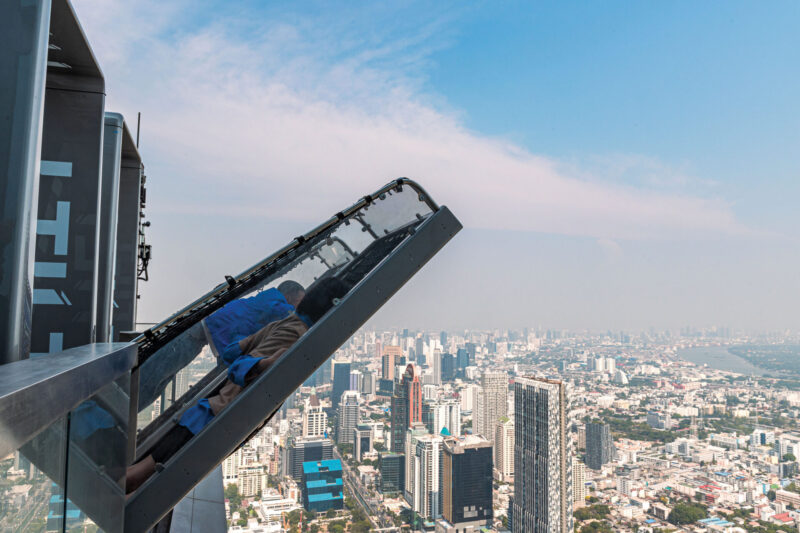 Beating the horizon in Bangkok.