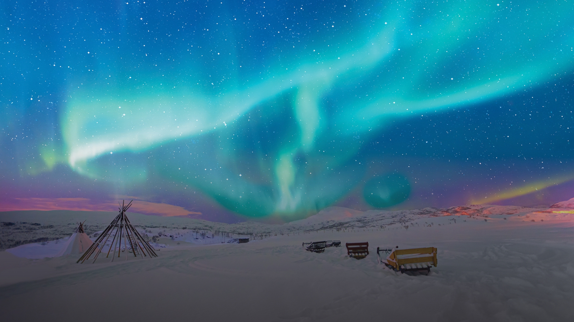Chasing the Northern Light in Norway - Sawasdee