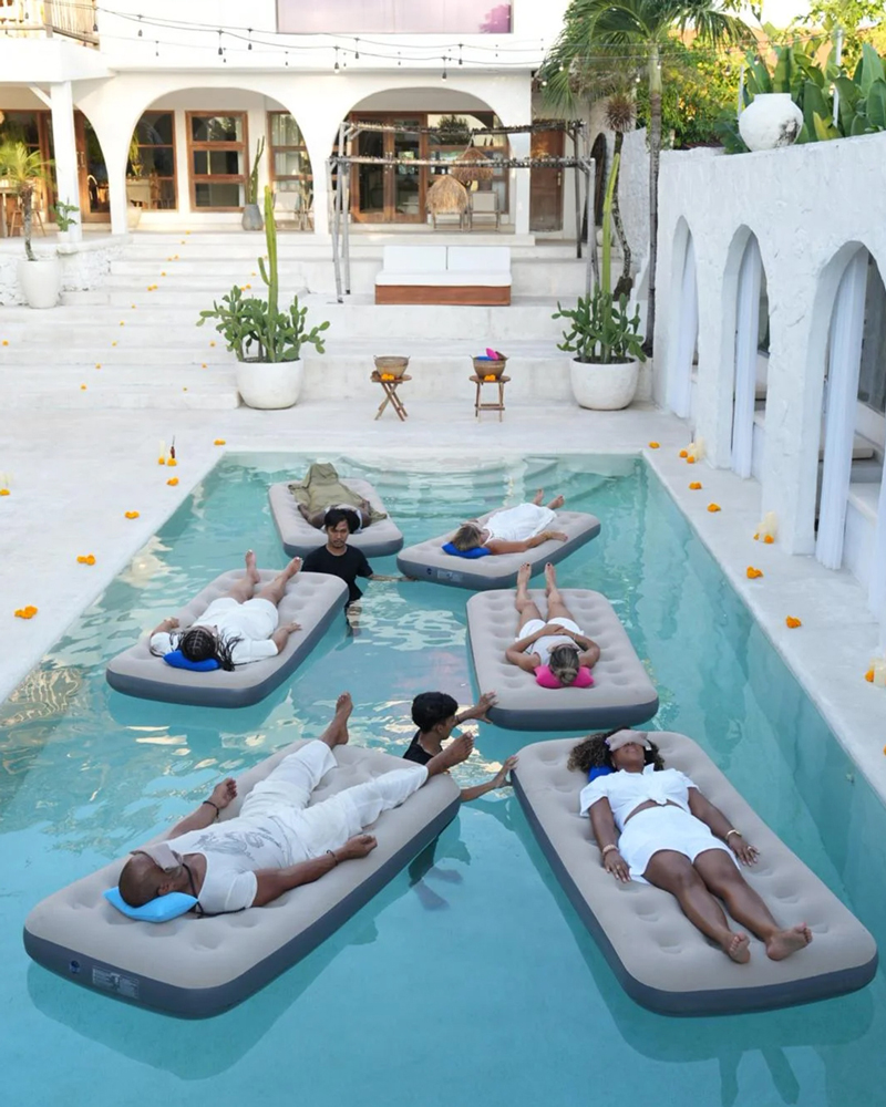 The floating Sound Bath at Hotel Sages.