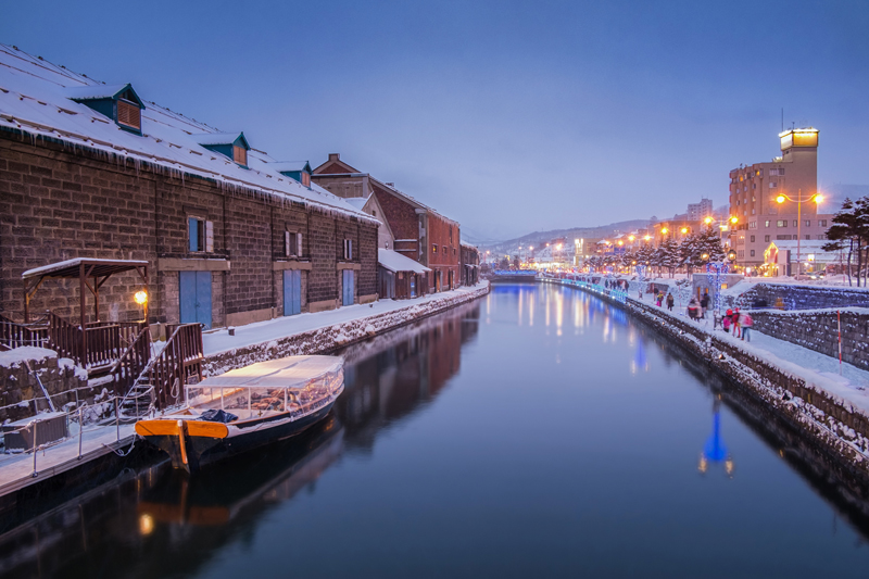 Otaru Canal night scene.