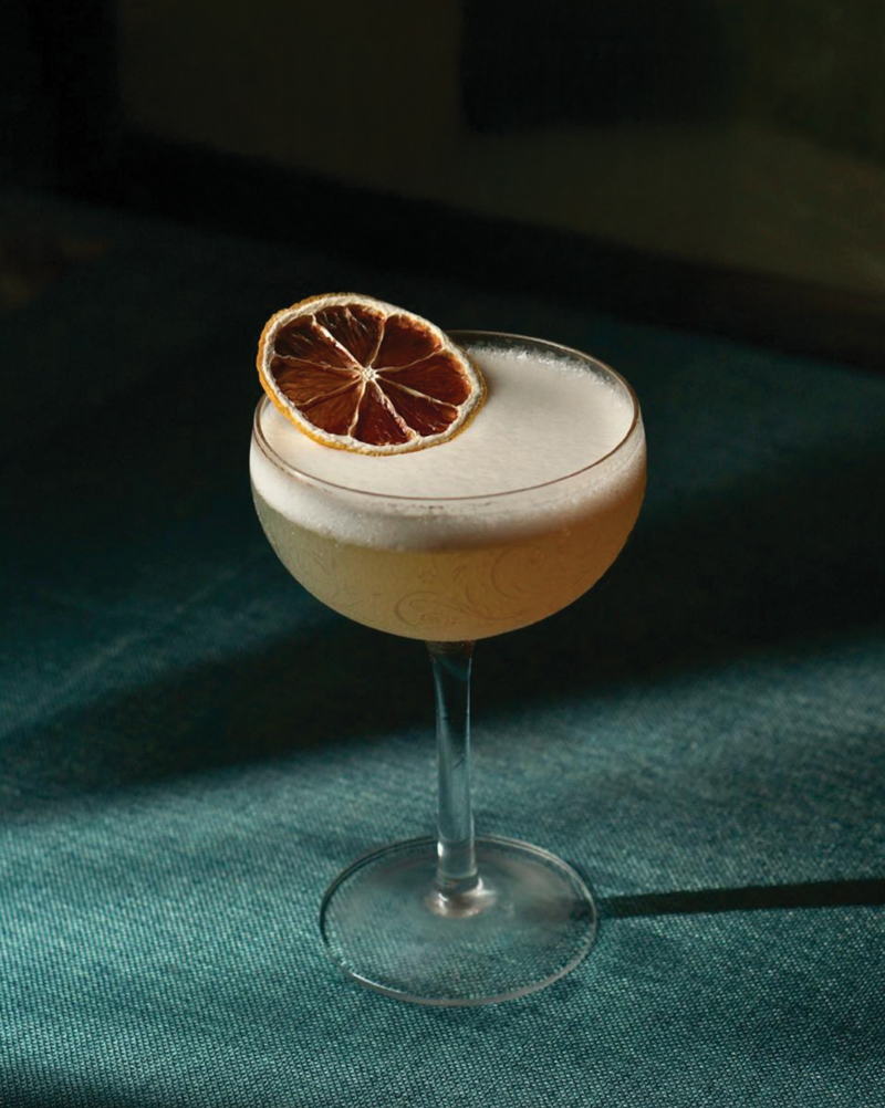 NOLA Caf&eacute; & Bar