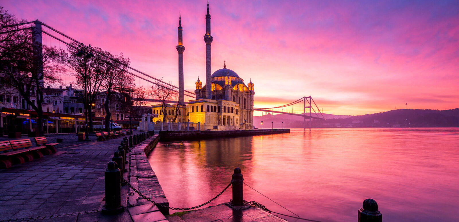 A stunning view at Ortaköy Mosque, Istanbul.