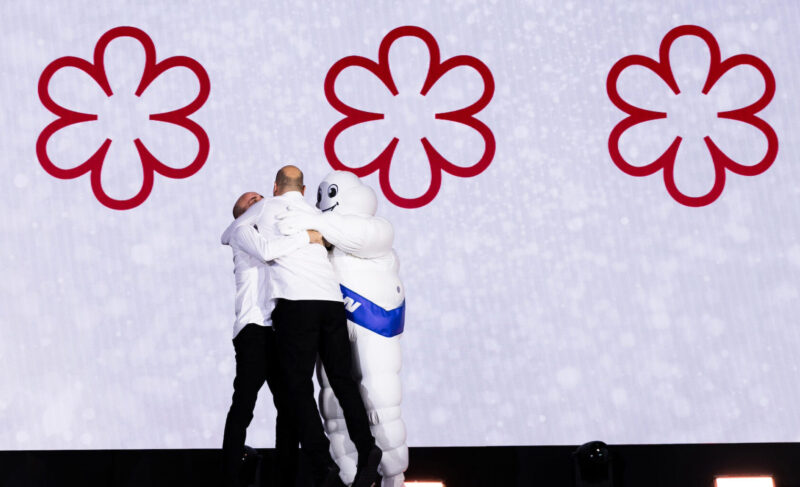 Twin brothers Thomas and Mathias S&uuml;hring were pictured during the Three-Star announcement.