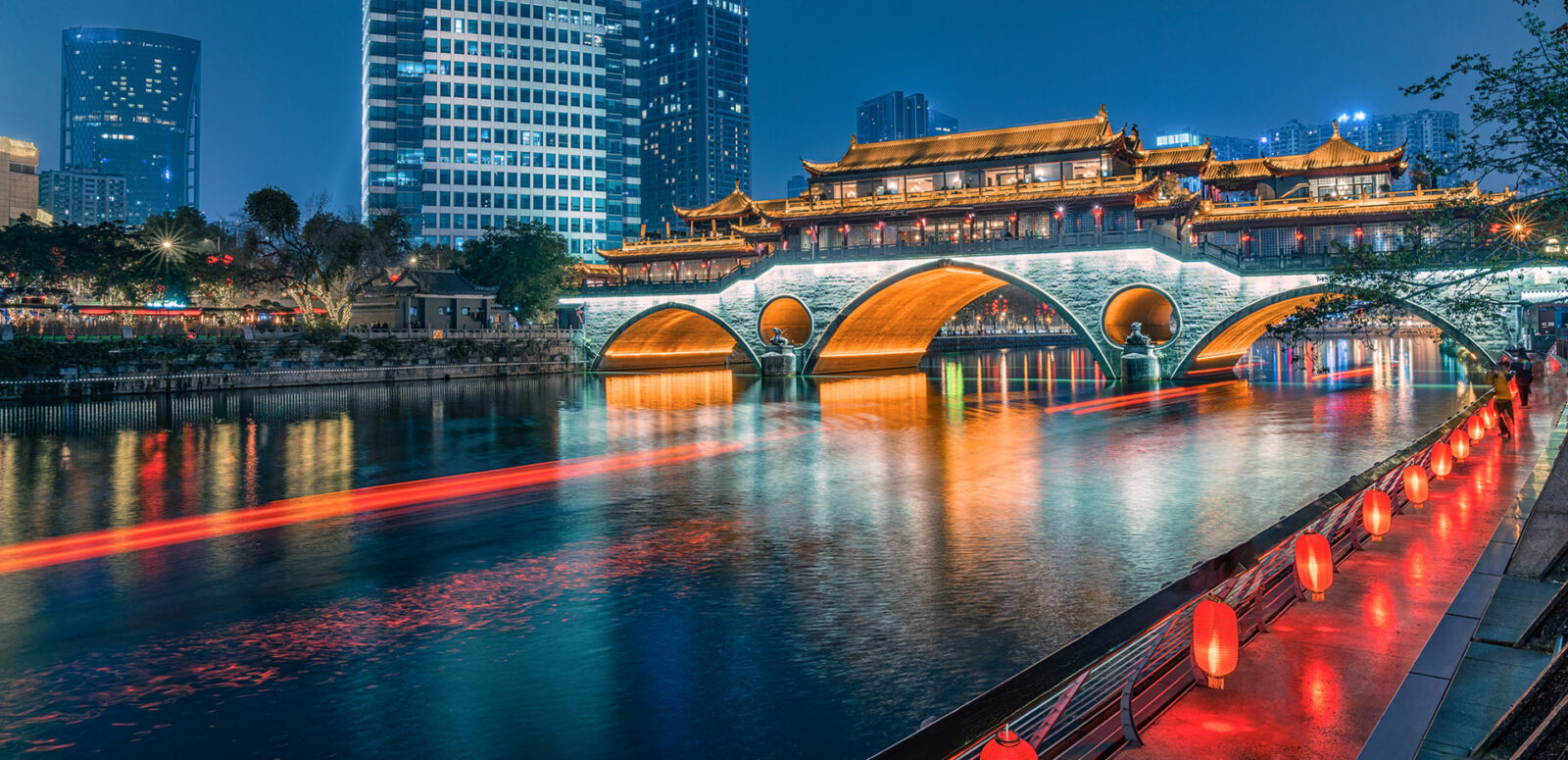 A Night view of Anshun Covered Bridge in Chengdu.
