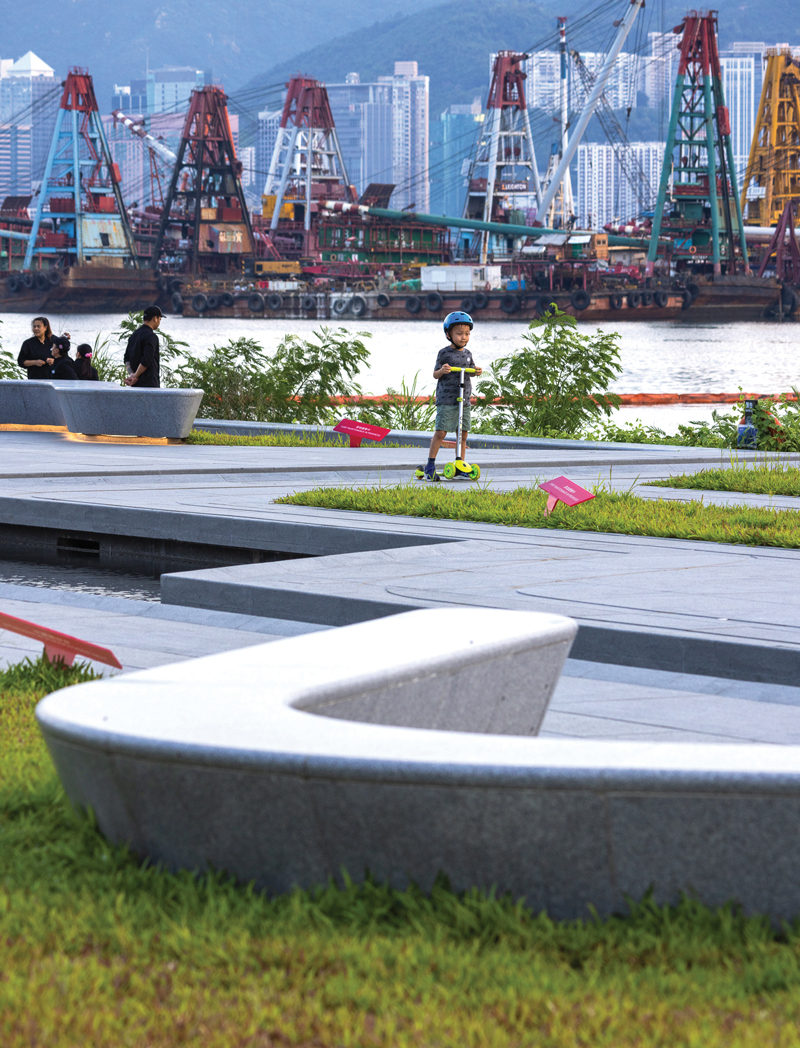 Kai Tak is as an urban oasis offering leisurely waterfront strolls, energetic sports, and creative pursuits.