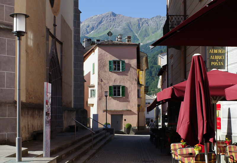 จัตุรัสของเมือง (Piazza Comunale)