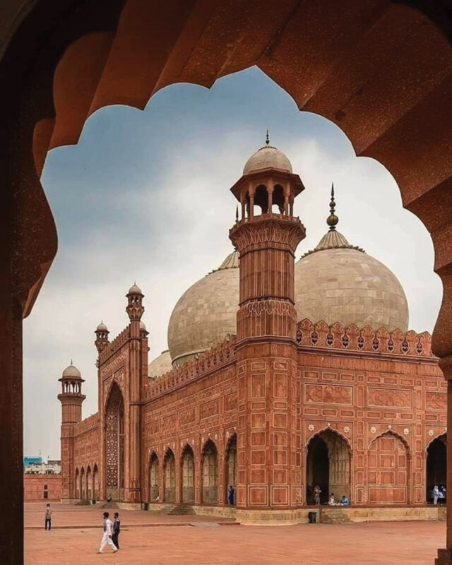 Badshahi Mosque