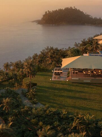 A new destination of luxury outdoor resort in Koh Phangan.