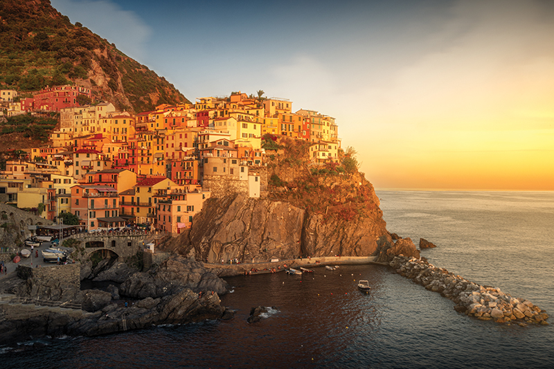 Manarola Village, Italy (Photography by Rangsiman Sudhibutr)