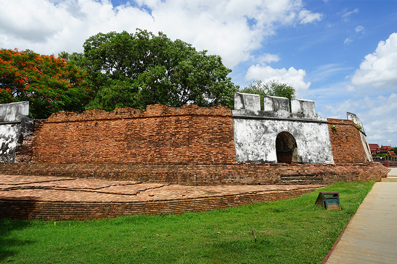 Phet Fort