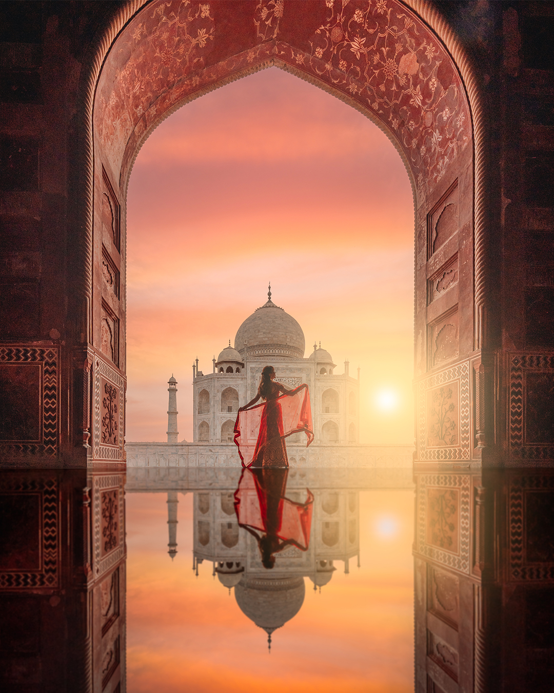 Taj Mahal, India (Photography by Wutimet Bunyasirisith)